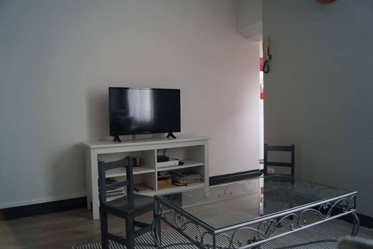 Appartement Au Coeur De Vendôme מראה חיצוני תמונה